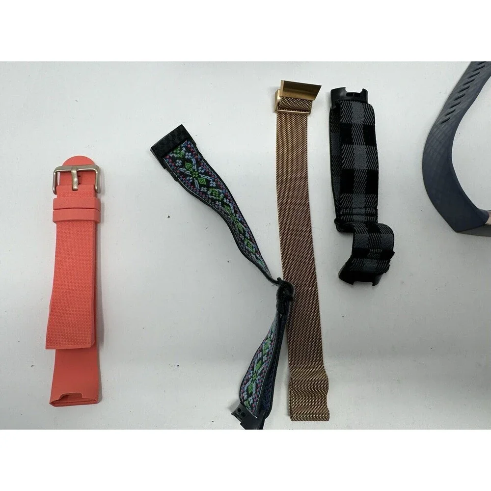 Fitbit Charge 3 Fitness w/ 6 wrist bands & *charger*